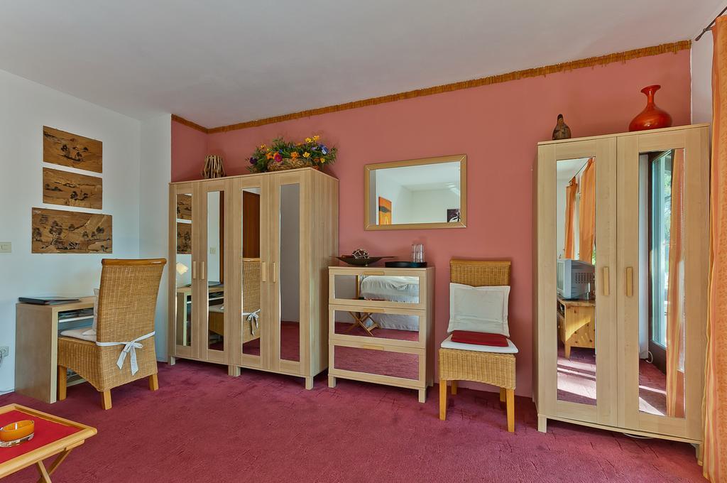 Zeevat Bed & Breakfast 3*